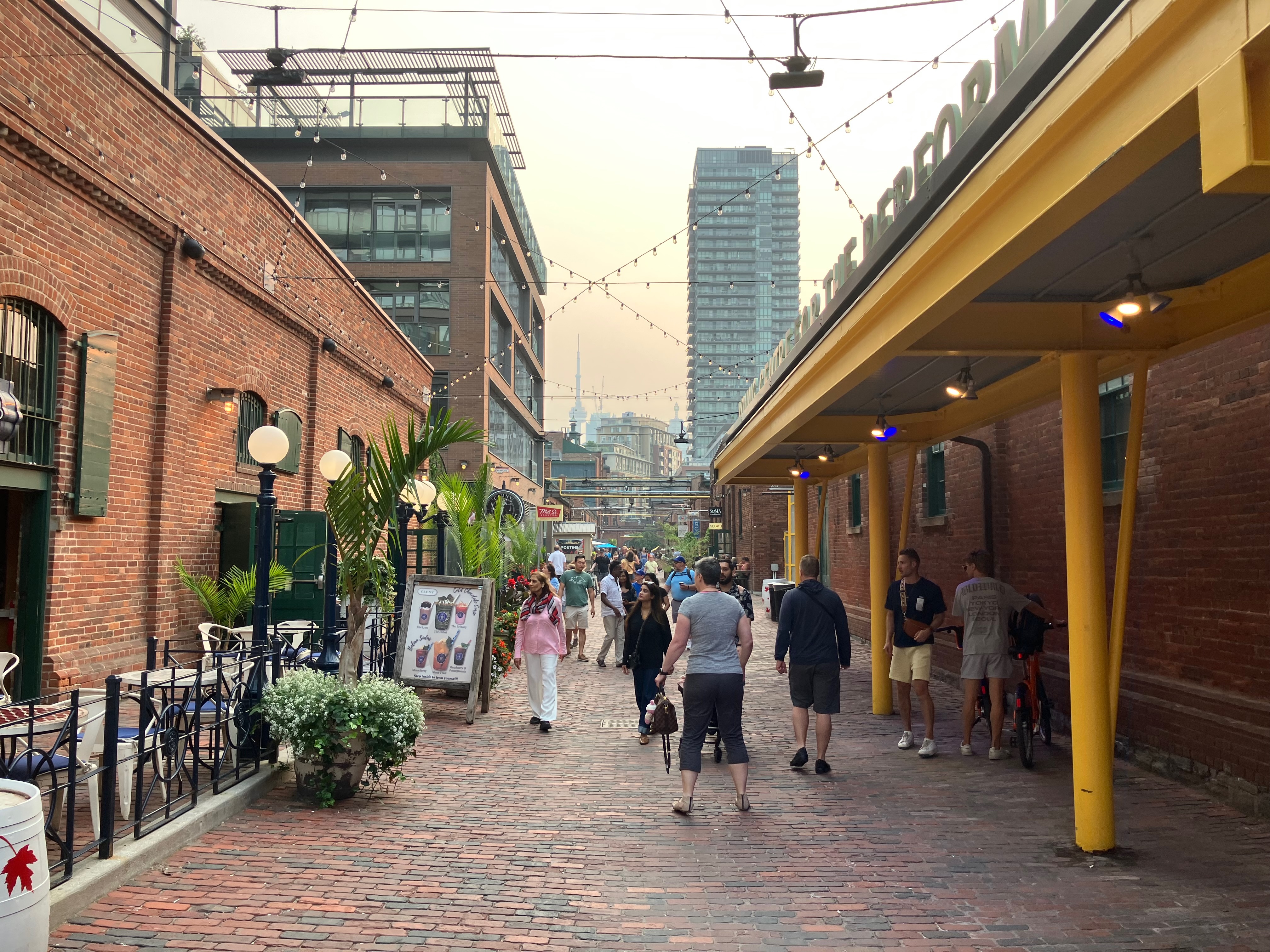 The distillery district: even nicer than I anticipated!