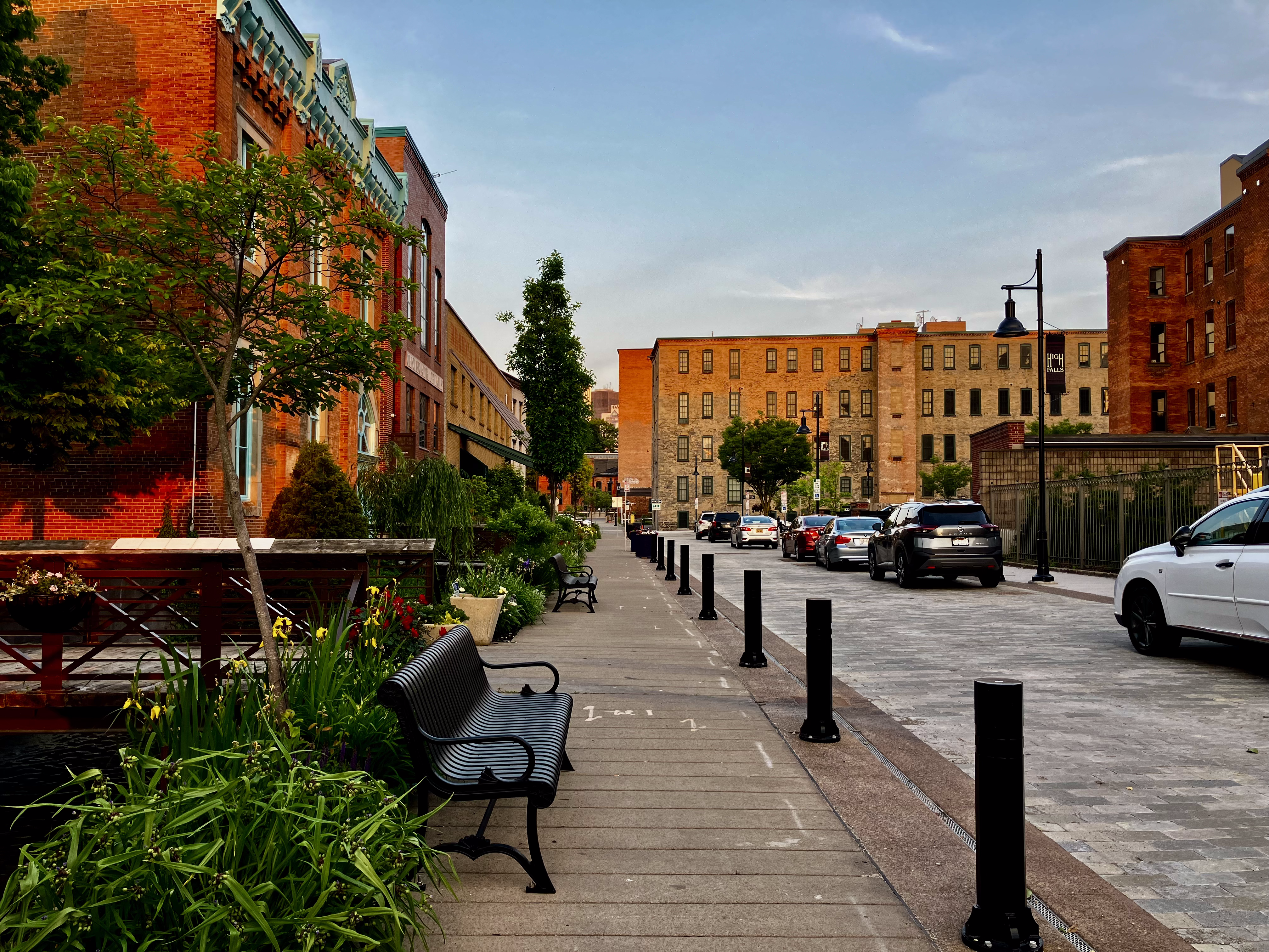 I'm an Internet urbanist now.